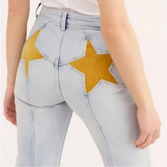Free People Firecracker Flare Jeans in Lightwash Yellow Stars, Size 29 - Picture 2 of 5